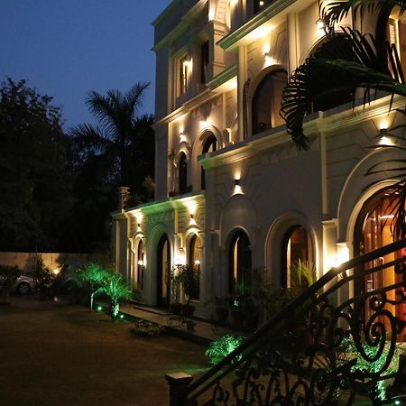 Hotel Pushap Palace Patiāla Exteriér fotografie