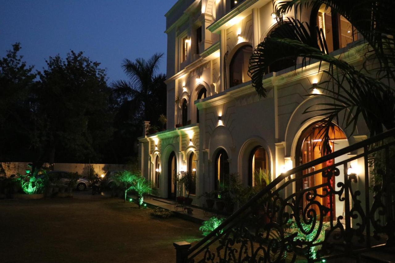 Hotel Pushap Palace Patiāla Exteriér fotografie