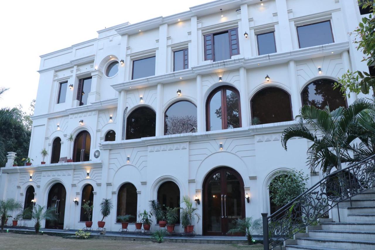 Hotel Pushap Palace Patiāla Exteriér fotografie
